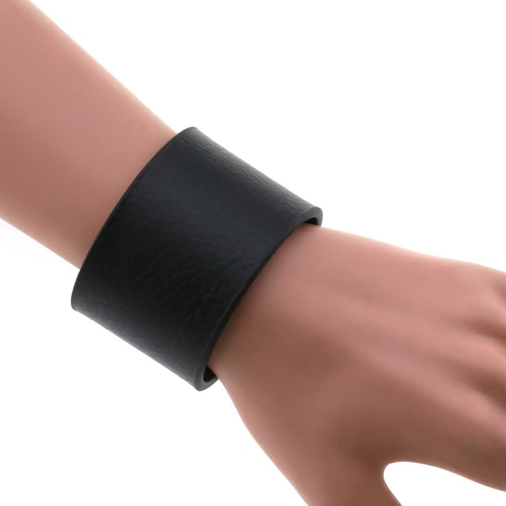 Men'S Accessories In The 80S - Gelang Punk Warna Solid Sederhana Pria